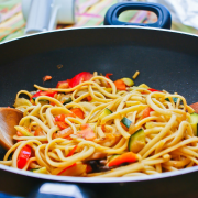 Udon noodles with vegetables
