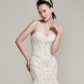 Luxury Vintage Capped Wedding Dress