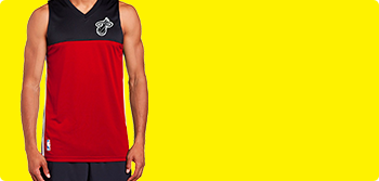 col-sm-4 banner-clothing-3 one-third