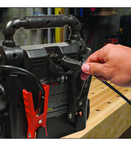 Stanley J5C09 1000 Peak Amp Jump Starter