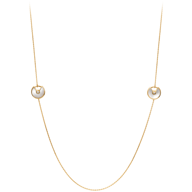 Amulette de Cartier long necklace
