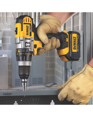 DEWALT DCK290L2 20-Volt MAX Li-Ion 3.0 Ah Hammer Drill and Impact Driver Combo Kit 