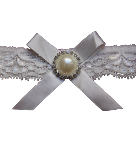 Pearl Vintage Lace Wedding Garter Set