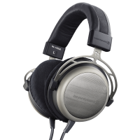 Beyerdynamic T1 Tesla