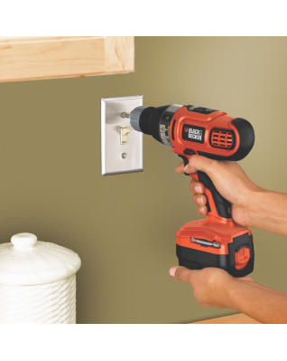 Black & Decker SS12C 12-вольтовый аккумуляторный дрель-драйвер
