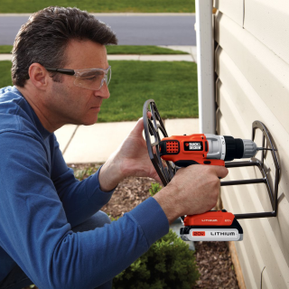Black & Decker LDX220SBFC 20-Volt MAX Lithium-Ion Drill-Driver with Fast Charger 
