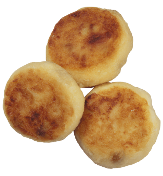 Cheese cakes with raisins