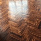 Elements 7mm Oak Laminate in Butterscotch