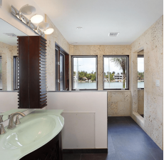 vSingle Family Home