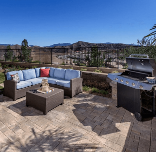 New Single-Family Home Community in Santa Clarita 