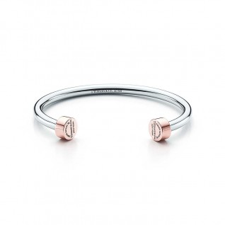 Narrow Circle Edge Cuff