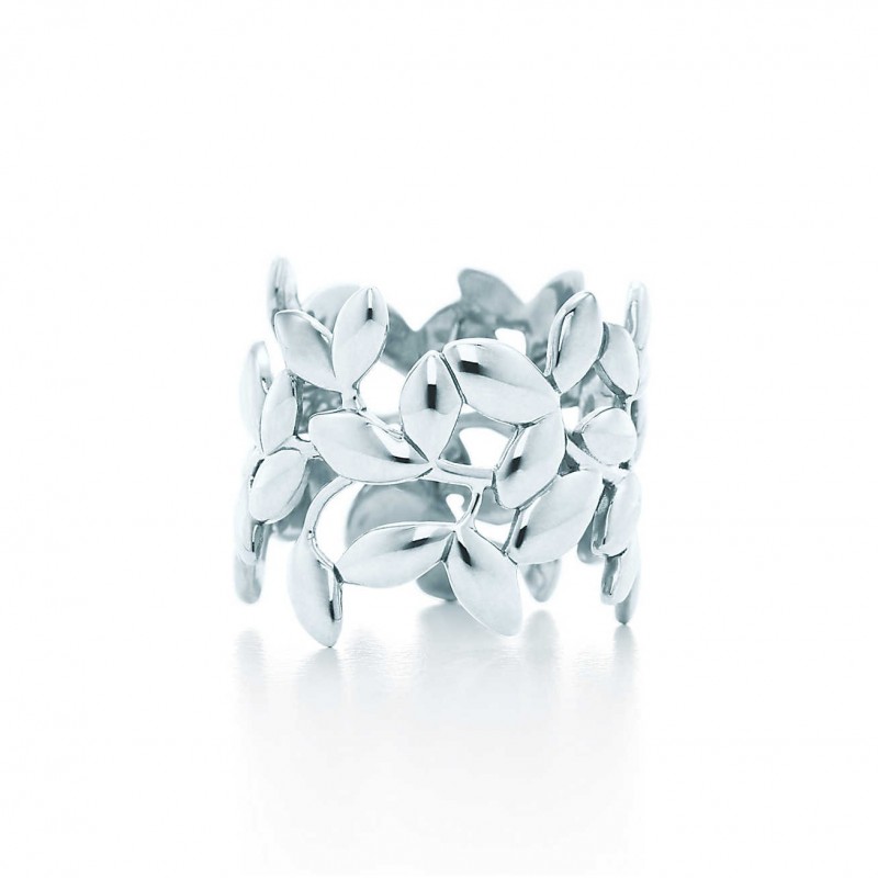 Olive leaf band ring