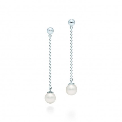 DROP EARRINGS
