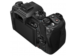 Olympus OM-D E-M1 Mark II Mirrorless Micro Four Thirds Camera with 12-40mm f2.8 Lens Kit (Black) 