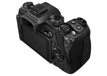 Olympus OM-D E-M1 Mark II Mirrorless Micro Four Thirds Camera with 12-40mm f2.8 Lens Kit (Black) 