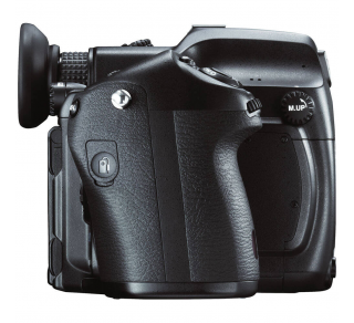 Pentax 645Z Medium Format DSLR Camera (Body Only)