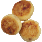 Cheese cakes with raisins
