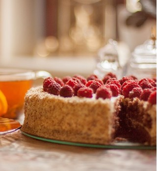 Rasberry cake